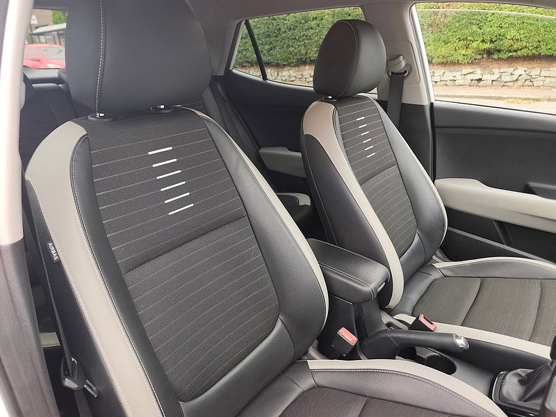 Kia Stonic 1.0 T-GDi 3 SUV 5dr Petrol Manual Euro 6 (s/s) (118 bhp)