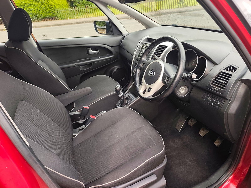 Kia Venga 1.4 EcoDynamics 2 MPV 5dr Petrol Manual Euro 5 (s/s) (89 bhp)