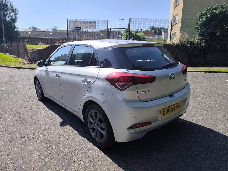 Hyundai I20 1.2 Blue Drive SE Hatchback 5dr Petrol Manual Euro 6 (s/s) (84 ps)