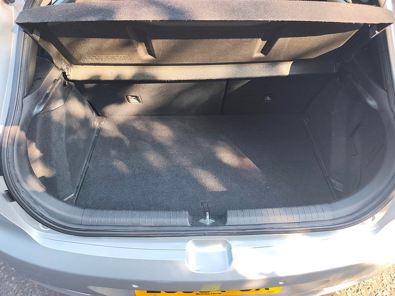 Hyundai I20 1.2 Blue Drive SE Hatchback 5dr Petrol Manual Euro 6 (s/s) (84 ps)