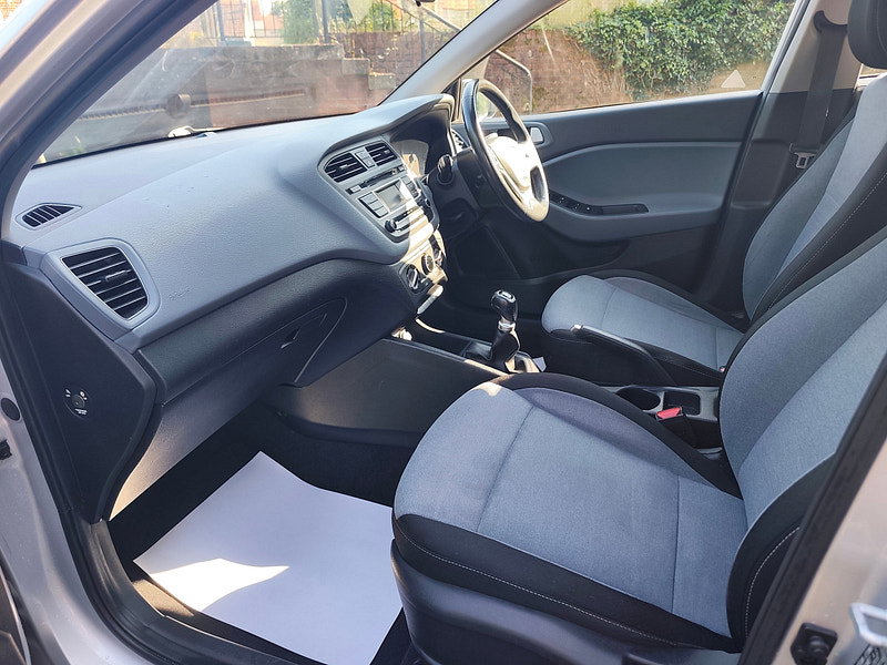 Hyundai I20 1.2 Blue Drive SE Hatchback 5dr Petrol Manual Euro 6 (s/s) (84 ps)