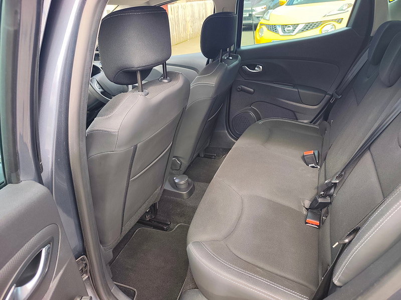 Renault Clio 0.9 TCe Iconic Hatchback 5dr Petrol Manual Euro 6 (s/s) (90 ps)