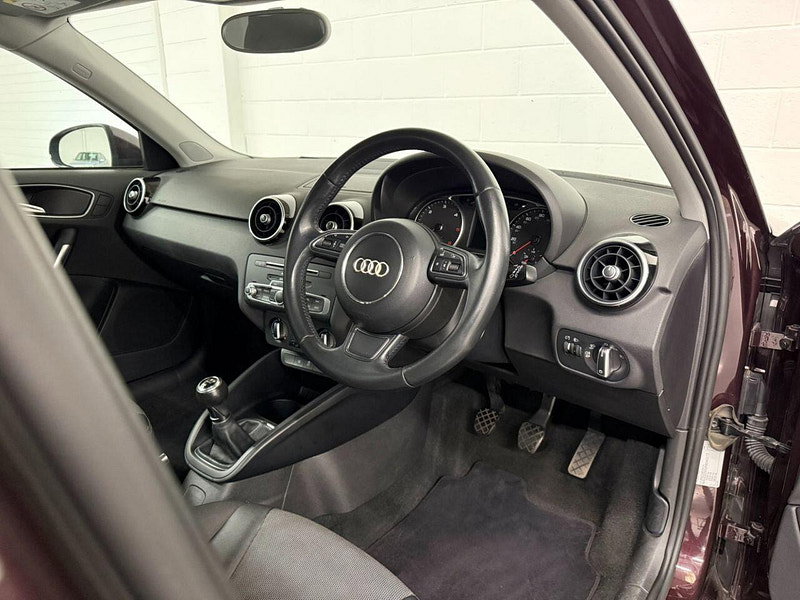 Audi A1 1.6 TDI Sport Sportback 5dr Diesel Manual Euro 6 (s/s) (116 ps) IDEAL 1ST CAR, LONG MOT, WARRANTY