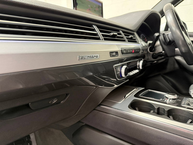 Audi Q7 3.0 TDI V6 S line SUV 5dr Diesel Tiptronic quattro Euro 6 (s/s) (272 ps)