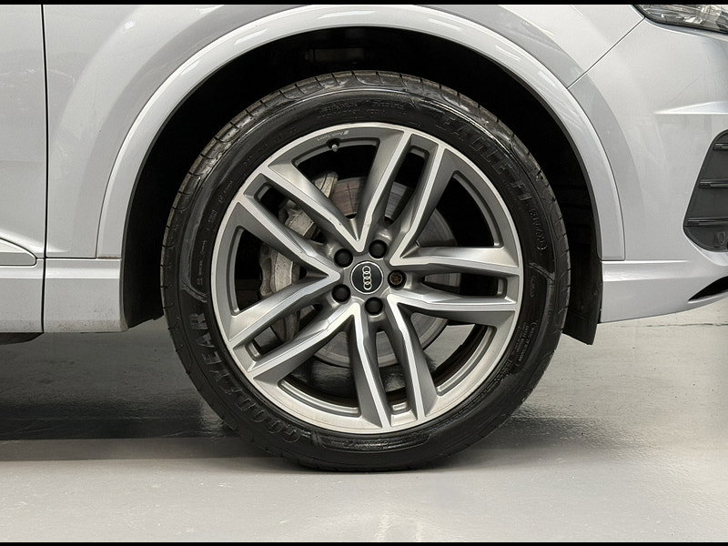 Audi Q7 3.0 TDI V6 S line SUV 5dr Diesel Tiptronic quattro Euro 6 (s/s) (272 ps)