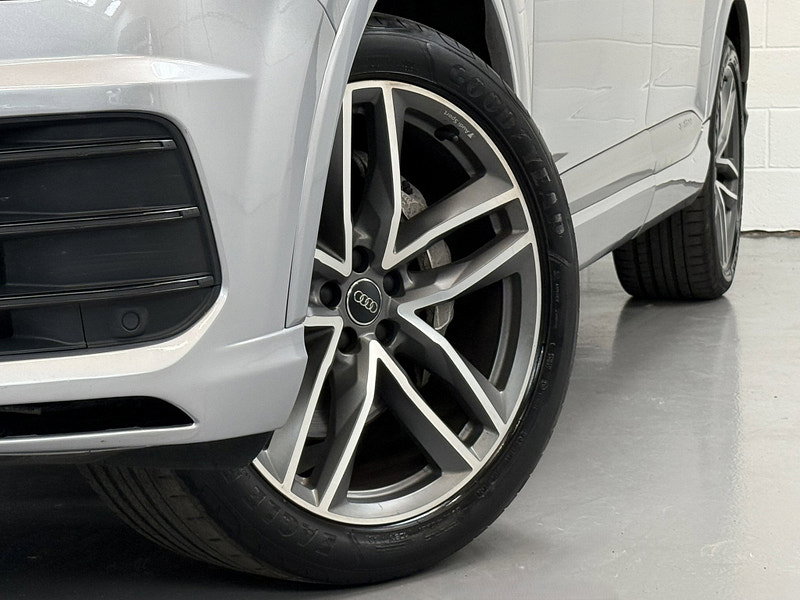 Audi Q7 3.0 TDI V6 S line SUV 5dr Diesel Tiptronic quattro Euro 6 (s/s) (272 ps)