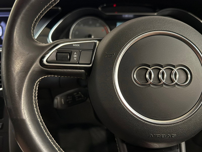 Audi S4 3.0 TFSI V6 Black Edition Saloon 4dr Petrol S Tronic quattro Euro 6 (s/s) (Nav) (333 ps)