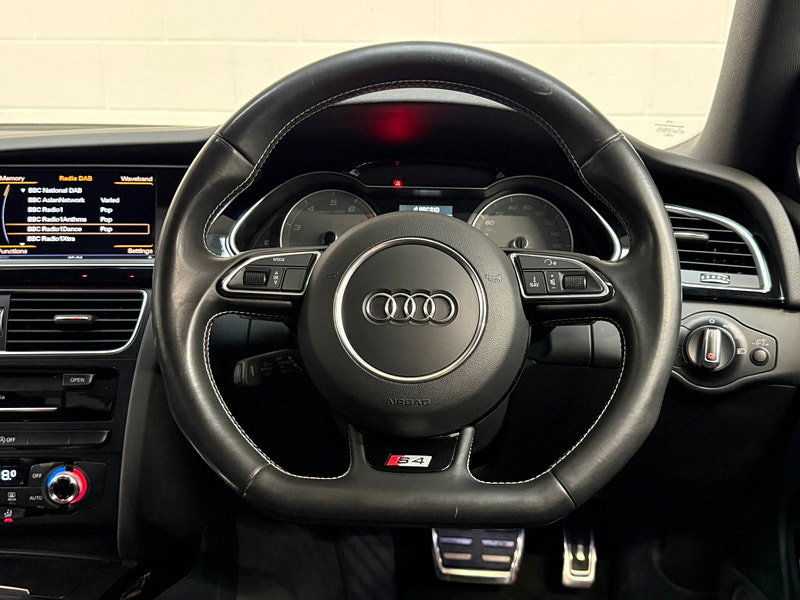 Audi S4 3.0 TFSI V6 Black Edition Saloon 4dr Petrol S Tronic quattro Euro 6 (s/s) (Nav) (333 ps)