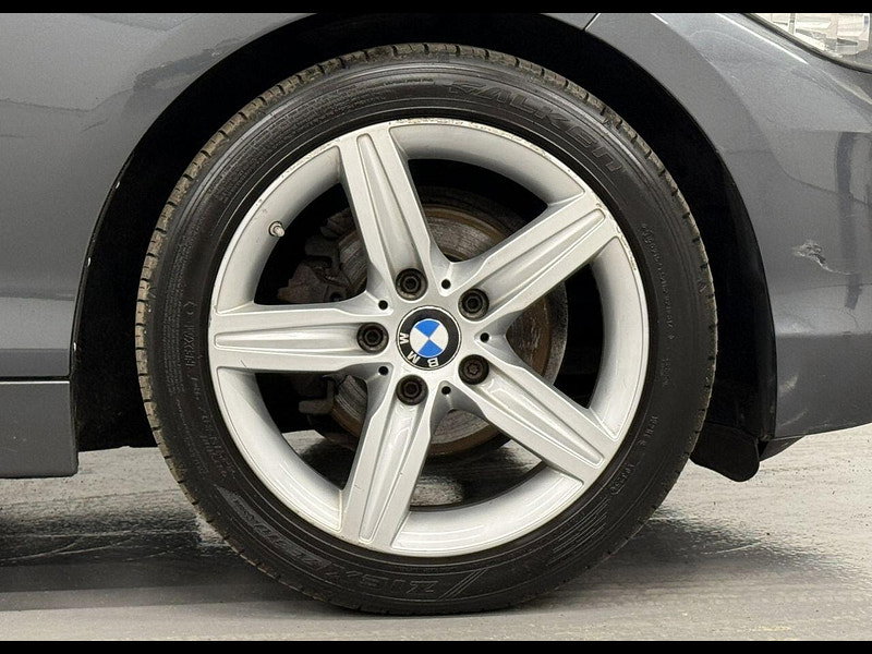 BMW 1 Series 1.5 118i Sport Hatchback 5dr Petrol Manual Euro 6 (s/s) (136 ps) F/S/H, WARRANTY