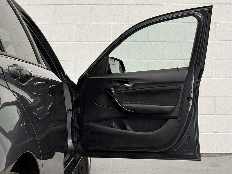 BMW 1 Series 1.5 118i Sport Hatchback 5dr Petrol Manual Euro 6 (s/s) (136 ps) F/S/H, WARRANTY
