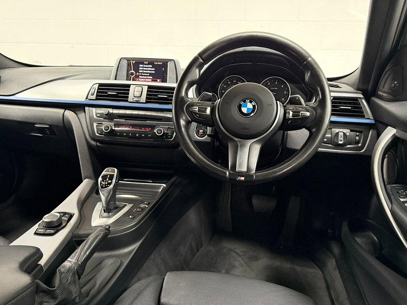 BMW 3 Series 3.0 330d M Sport Saloon 4dr Diesel Auto Euro 5 (s/s) (258 ps) HARMON KARDON, XENON'S, 18'S, B/T