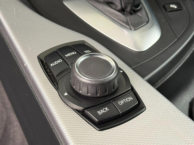 BMW 3 Series 3.0 330d M Sport Saloon 4dr Diesel Auto Euro 5 (s/s) (258 ps) HARMON KARDON, XENON'S, 18'S, B/T
