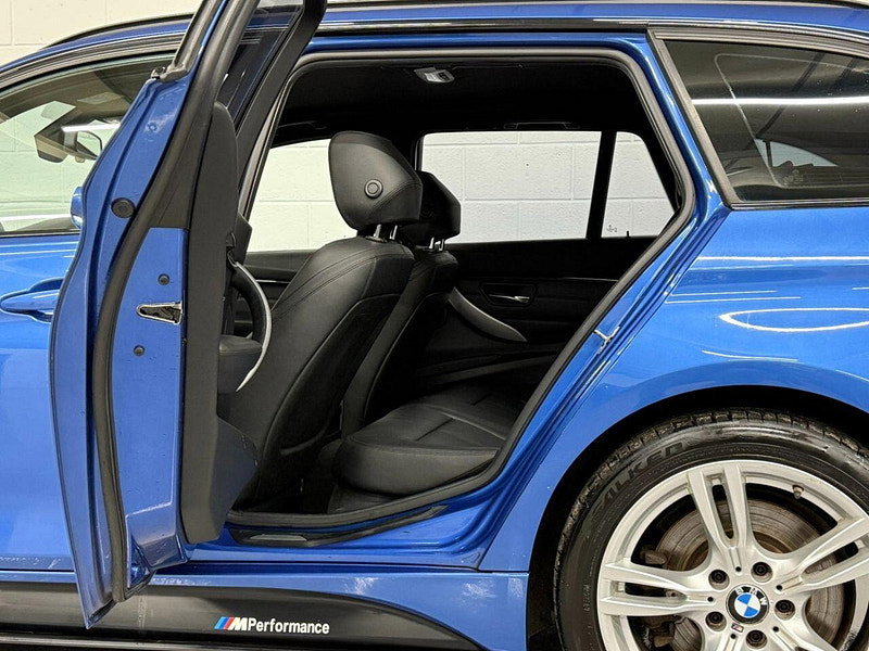 BMW 3 Series 3.0 335d M Sport Touring 5dr Diesel Auto xDrive Euro 6 (s/s) (313 ps) F/S/H, TOURING, B/TOOTH, SAT NAV