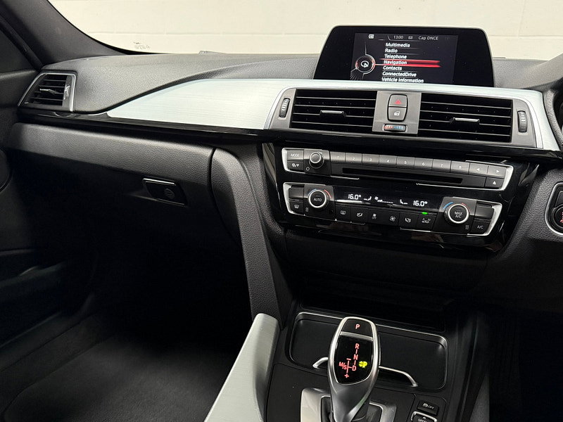 BMW 3 Series 3.0 335d M Sport Touring 5dr Diesel Auto xDrive Euro 6 (s/s) (313 ps) F/S/H, TOURING, B/TOOTH, SAT NAV