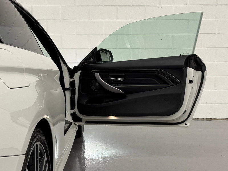 BMW 4 Series 2.0 420d M Sport Convertible 2dr Diesel Auto Euro 6 (s/s) (184 ps) M PACKAGE £4460 EXTRAS / P/SENSORS