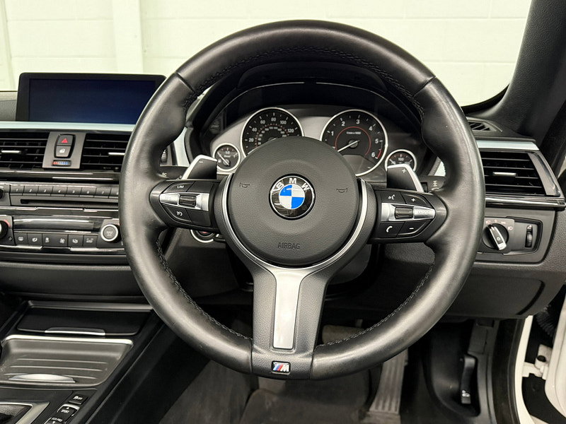BMW 4 Series 2.0 420d M Sport Convertible 2dr Diesel Auto Euro 6 (s/s) (184 ps) M PACKAGE £4460 EXTRAS / P/SENSORS