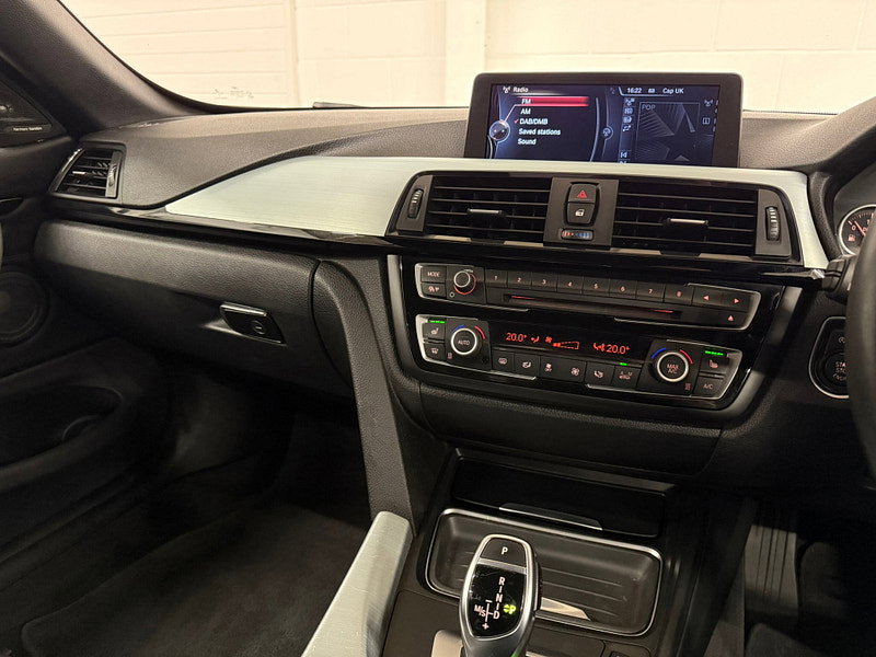 BMW 4 Series 2.0 420d M Sport Convertible 2dr Diesel Auto Euro 6 (s/s) (184 ps) M PACKAGE £4460 EXTRAS / P/SENSORS