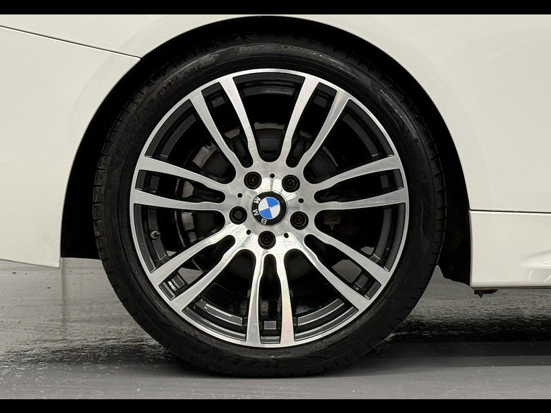 BMW 4 Series 2.0 420d M Sport Convertible 2dr Diesel Auto Euro 6 (s/s) (184 ps) M PACKAGE £4460 EXTRAS / P/SENSORS