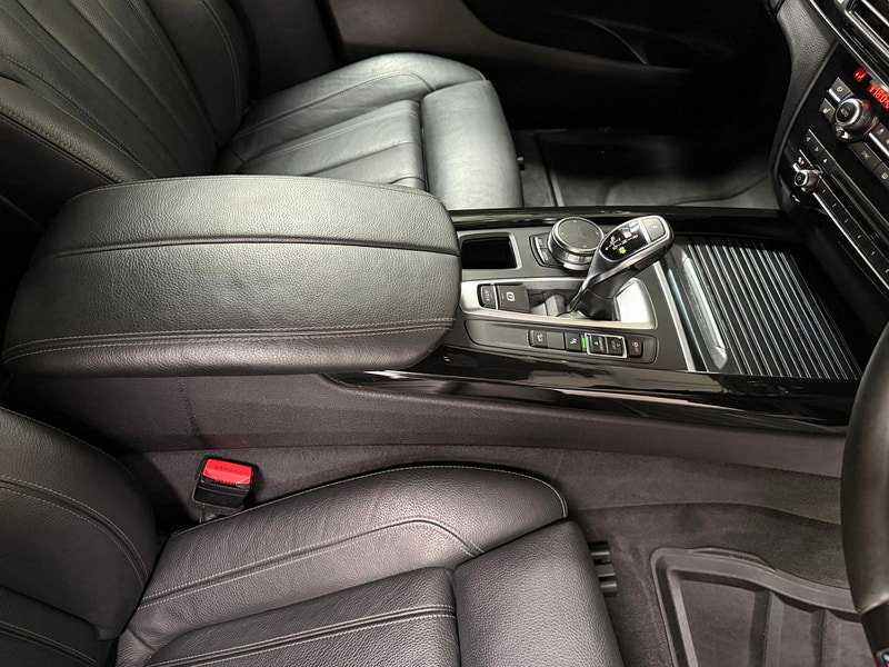 BMW X5 3.0 M50d SUV 5dr Diesel Auto xDrive Euro 6 (s/s) (381 ps)