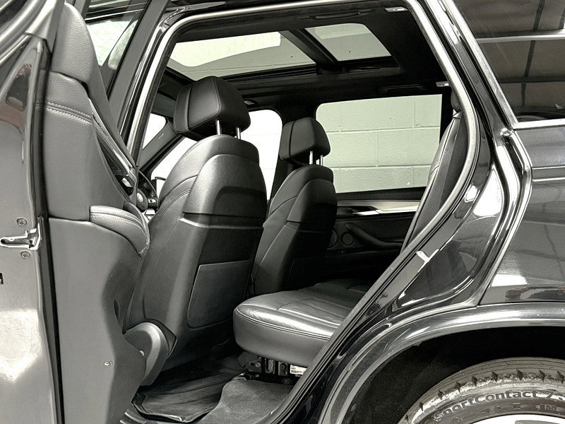 BMW X5 3.0 M50d SUV 5dr Diesel Auto xDrive Euro 6 (s/s) (381 ps)