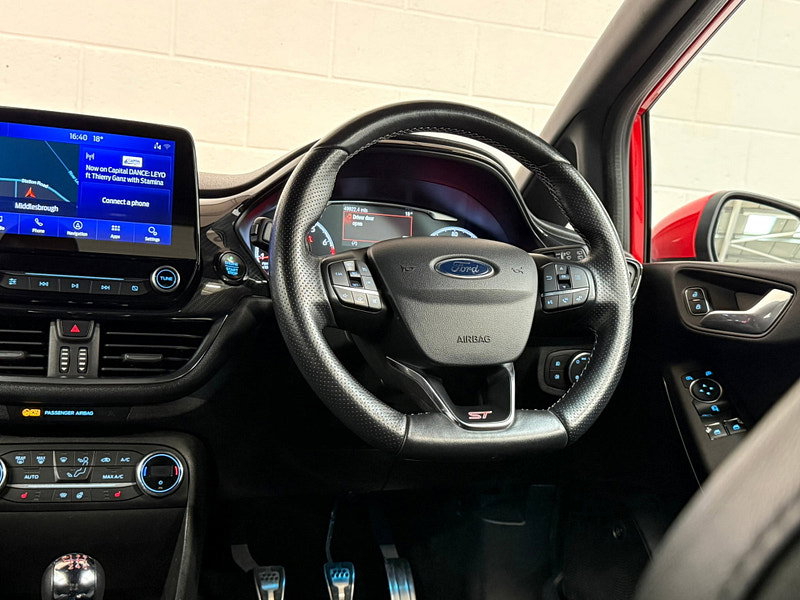 Ford Fiesta 1.5T EcoBoost ST-3 Hatchback 3dr Petrol Manual Euro 6 (s/s) (200 ps)