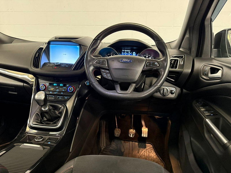 Ford Kuga 1.5 TDCi EcoBlue ST-Line Edition SUV 5dr Diesel Manual Euro 6 (s/s) (120 ps) BODY STYLING, NAV, B/T, PARK ASSIST