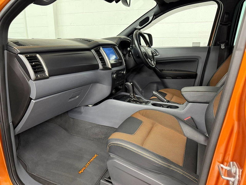 Ford Ranger 3.2 TDCi Wildtrak Pickup Double Cab 4dr Diesel Auto 4WD Euro 5 (200 ps) CARPLAY, HTD SEATS, CAMERA, TOWBAR