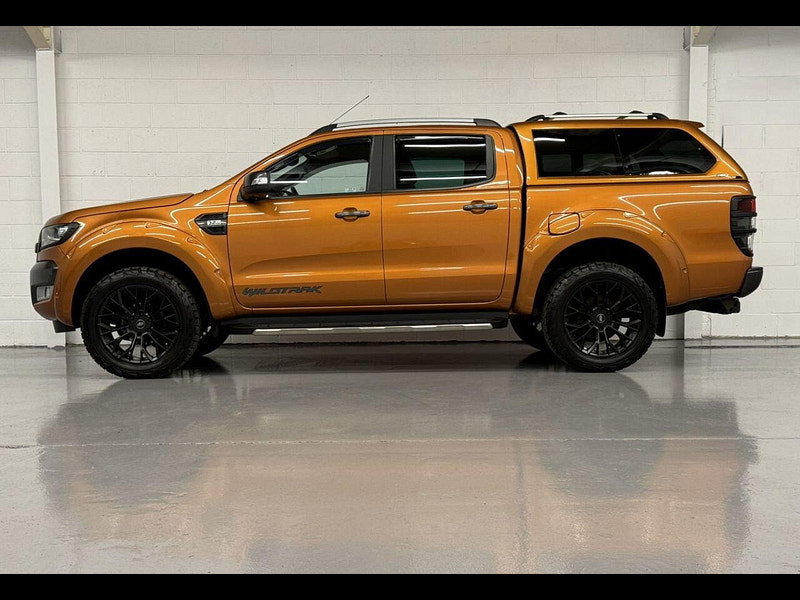 Ford Ranger 3.2 TDCi Wildtrak Pickup Double Cab 4dr Diesel Auto 4WD Euro 5 (200 ps) CARPLAY, HTD SEATS, CAMERA, TOWBAR