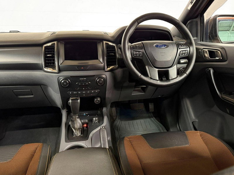 Ford Ranger 3.2 TDCi Wildtrak Pickup Double Cab 4dr Diesel Auto 4WD Euro 5 (200 ps) CARPLAY, HTD SEATS, CAMERA, TOWBAR