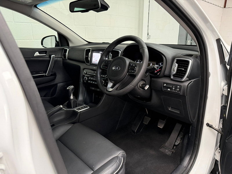 Kia Sportage 1.7 CRDi 3 SUV 5dr Diesel Manual Euro 6 (s/s) (114 bhp)