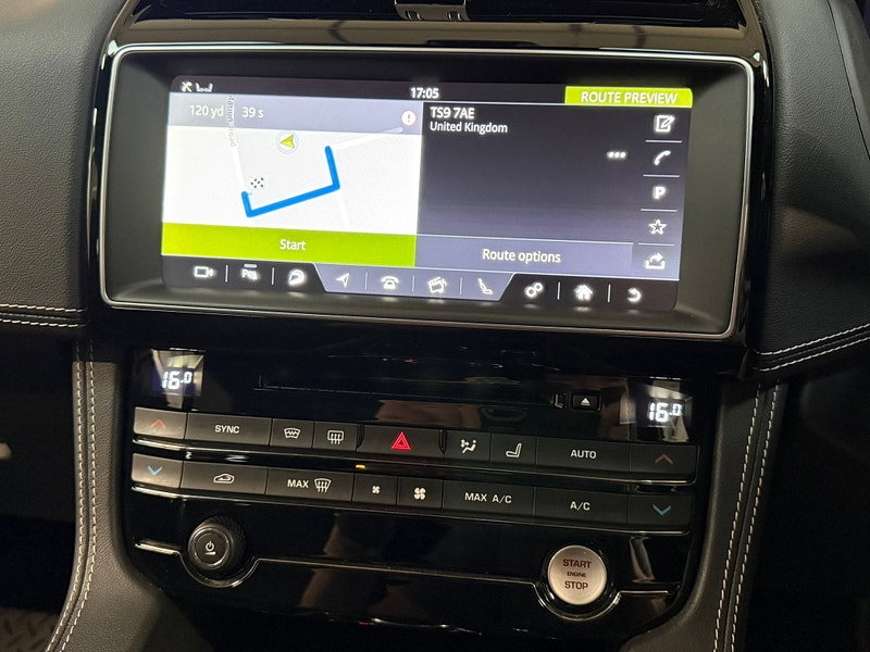 Jaguar F-PACE 3.0 D300 V6 S SUV 5dr Diesel Auto AWD Euro 6 (s/s) (300 ps)