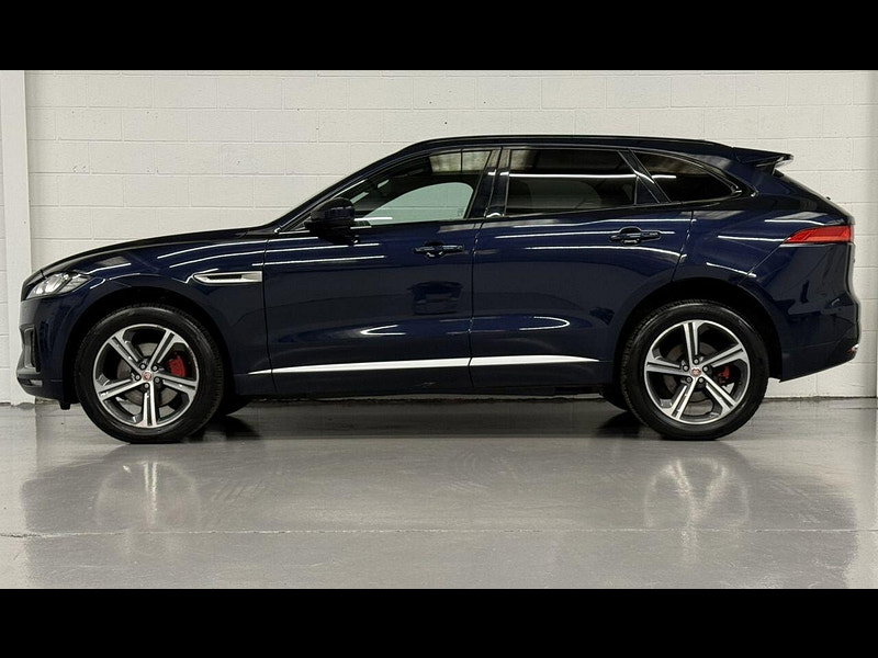 Jaguar F-PACE 3.0 D300 V6 S SUV 5dr Diesel Auto AWD Euro 6 (s/s) (300 ps) 20'S, CAMERA, HTD SEATS-WHEEL, FSH