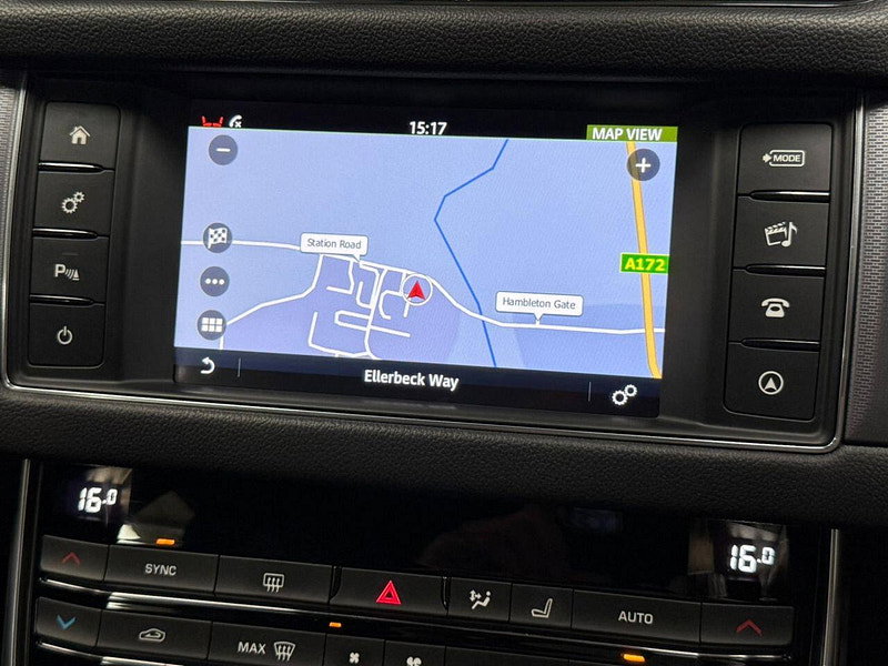 Jaguar XF 2.0d R-Sport Saloon 4dr Diesel Auto Euro 6 (s/s) (180 ps) BODY STYLING, NAV, B/T, CRUISE