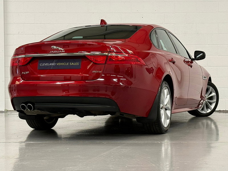 Jaguar XF 2.0d R-Sport Saloon 4dr Diesel Auto Euro 6 (s/s) (180 ps) HTD SEATS, CRUISE, BODYSTYLING