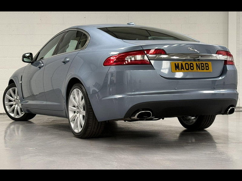 Jaguar XF 3.0 V6 Premium Luxury Saloon 4dr Petrol Auto Euro 4 (238 ps) MAIN DEALER SERVICE HISTORY