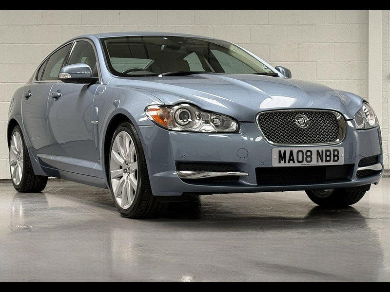 Jaguar XF 3.0 V6 Premium Luxury Saloon 4dr Petrol Auto Euro 4 (238 ps) MAIN DEALER SERVICE HISTORY