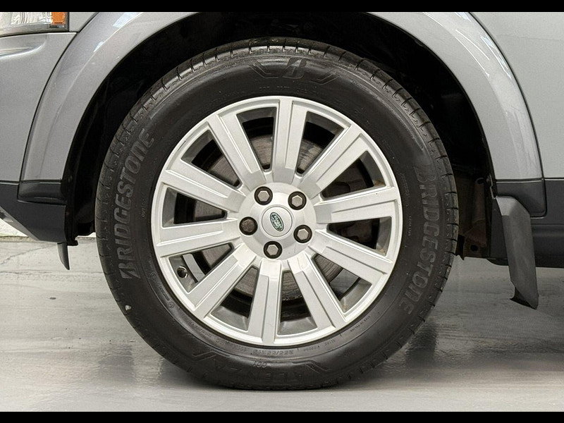 Land Rover Discovery 4 3.0 SD V6 HSE SUV 5dr Diesel Auto 4WD Euro 5 (255 bhp) CAMBELT-SERVICE-MOT-HTD SEATS-H/K