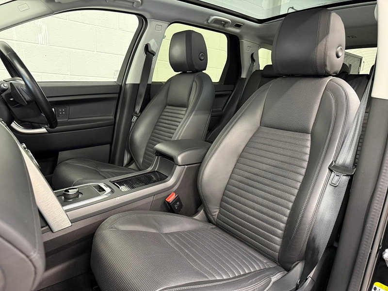 Land Rover Discovery Sport 2.0 TD4 HSE Luxury SUV 5dr Diesel Auto 4WD Euro 6 (s/s) (180 ps)