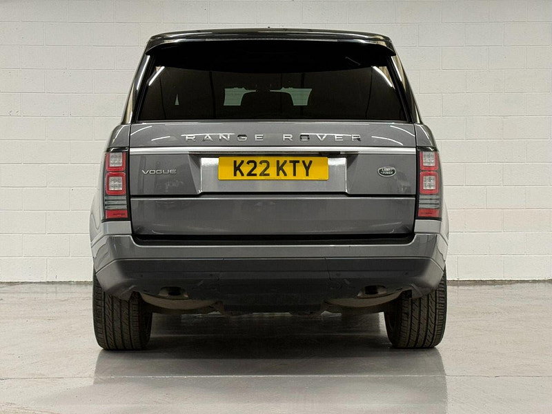 Land Rover Range Rover 3.0 TD V6 Vogue SUV 5dr Diesel Auto 4WD Euro 5 (s/s) (258 ps) REAR ENTERTAINEMENT, MERIDIAN, NAV