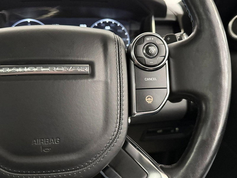 Land Rover Range Rover 3.0 TD V6 Vogue SUV 5dr Diesel Auto 4WD Euro 5 (s/s) (258 ps) REAR ENTERTAINEMENT, MERIDIAN, NAV