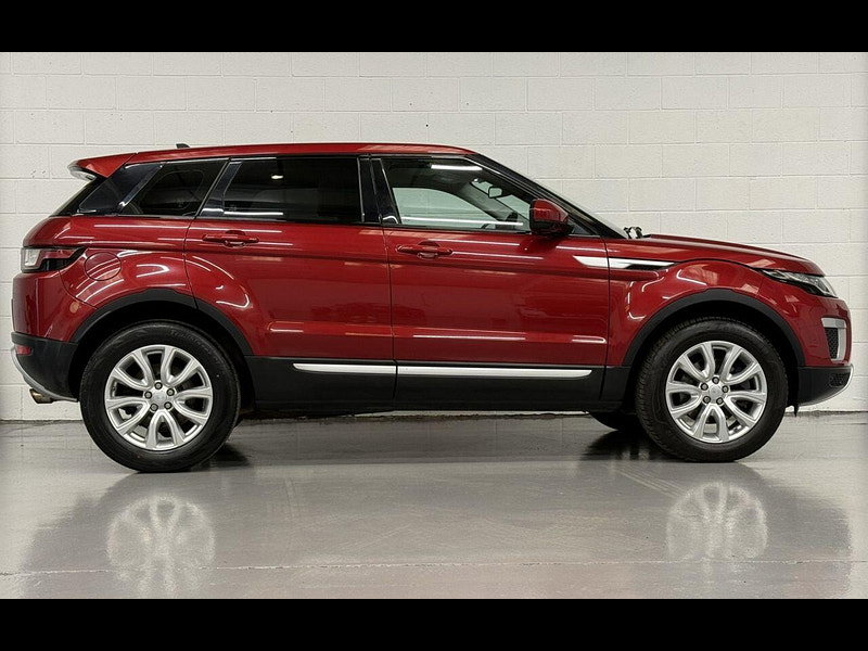 Land Rover Range Rover Evoque 2.0 TD4 SE SUV 5dr Diesel Manual 4WD Euro 6 (s/s) (180 ps) ALLOYS, SENSORS, B/TOOTH, HTD SEATS