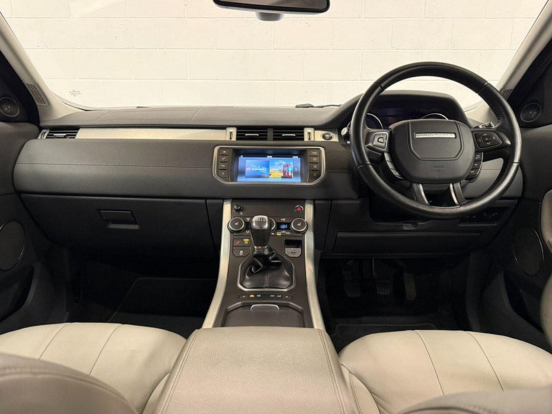 Land Rover Range Rover Evoque 2.0 TD4 SE SUV 5dr Diesel Manual 4WD Euro 6 (s/s) (180 ps) ALLOYS, SENSORS, B/TOOTH, HTD SEATS