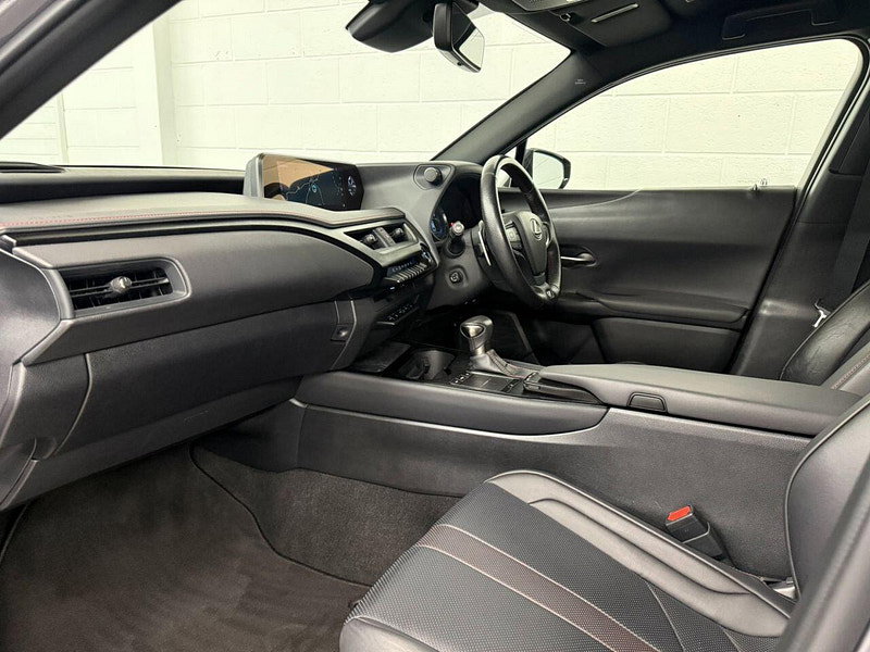 Lexus Ux 2.0 250h F Sport SUV 5dr Petrol Hybrid E-CVT Euro 6 (s/s) (184 ps) HTD WHEEL-SEATS, ALLOYS, CAMERA