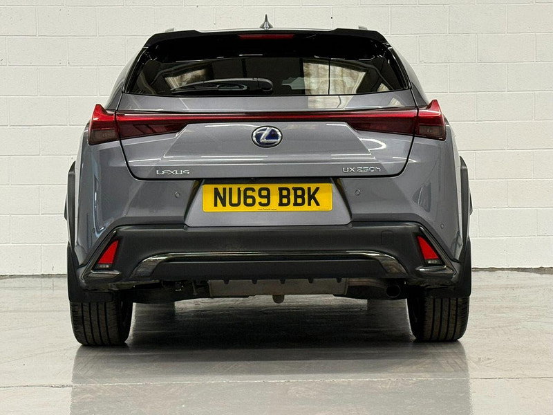 Lexus Ux 2.0 250h F Sport SUV 5dr Petrol Hybrid E-CVT Euro 6 (s/s) (184 ps) HTD WHEEL-SEATS, ALLOYS, CAMERA