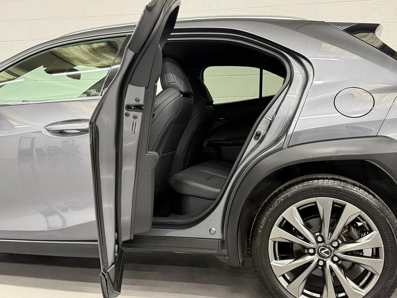 Lexus Ux 2.0 250h F Sport SUV 5dr Petrol Hybrid E-CVT Euro 6 (s/s) (184 ps) HTD WHEEL-SEATS, ALLOYS, CAMERA