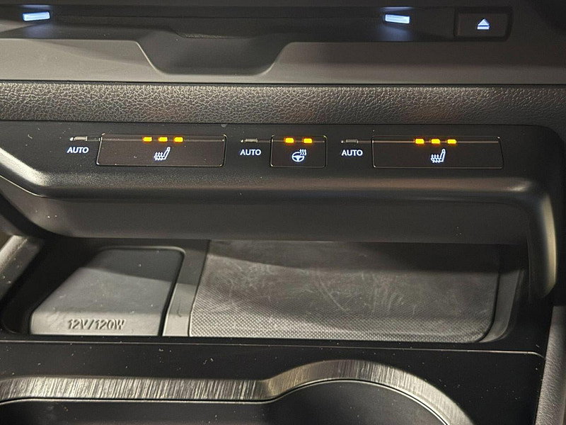 Lexus Ux 2.0 250h F Sport SUV 5dr Petrol Hybrid E-CVT Euro 6 (s/s) (184 ps) HTD WHEEL-SEATS, ALLOYS, CAMERA