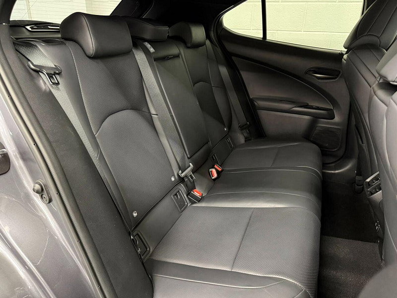 Lexus Ux 2.0 250h F Sport SUV 5dr Petrol Hybrid E-CVT Euro 6 (s/s) (184 ps) HTD WHEEL-SEATS, ALLOYS, CAMERA