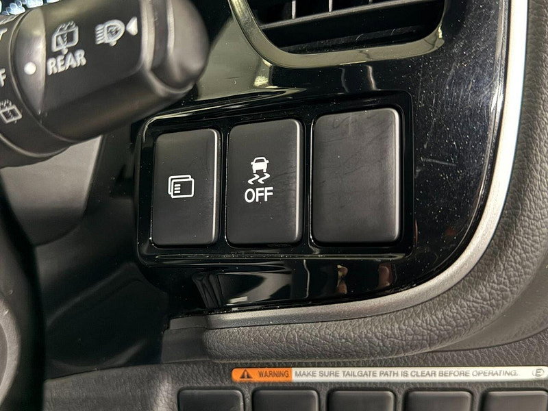 Mitsubishi Outlander 2.4h TwinMotor 13.8kWh 4h SUV 5dr Petrol Plug-in Hybrid CVT 4WD Euro 6 (s/s) (209 ps) HTD SEATS - WHEEL, CRUISE, ALLOYS
