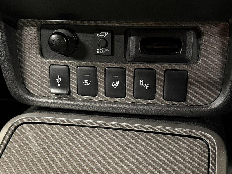 Mitsubishi Outlander 2.4h TwinMotor 13.8kWh 4h SUV 5dr Petrol Plug-in Hybrid CVT 4WD Euro 6 (s/s) (209 ps) HTD SEATS - WHEEL, CRUISE, ALLOYS
