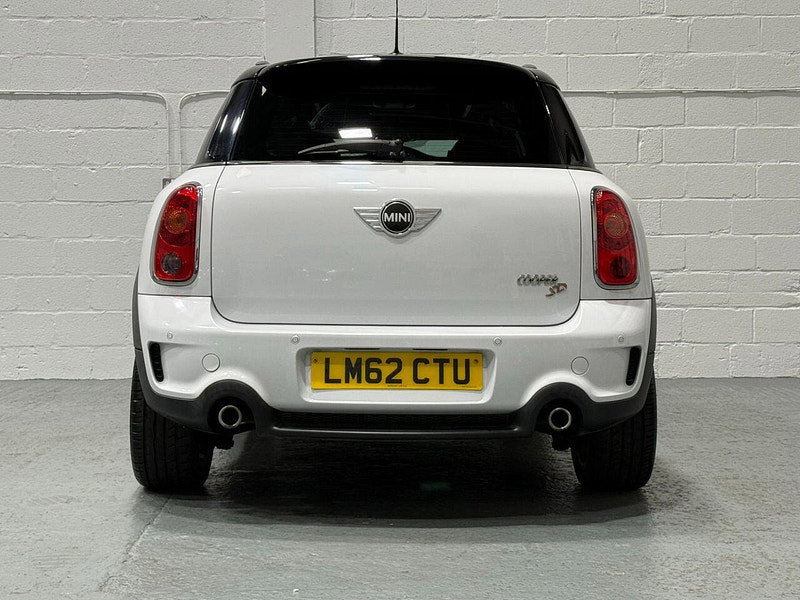 MINI Countryman 2.0 Cooper SD SUV 5dr Diesel Auto ALL4 Euro 5 (143 ps) PANORAMIC ROOF-CHILI PACK-HTD SEATS